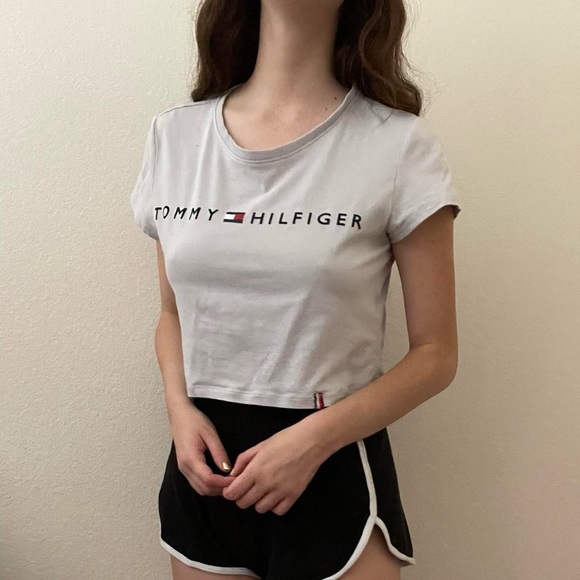 white tommy hilfiger short sleeve tee shirt - Picture 3 of 4